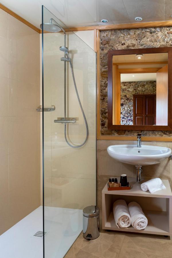 Es Portal Restaurant I Hotel Boutique - Adults Only Pals Bagian luar foto